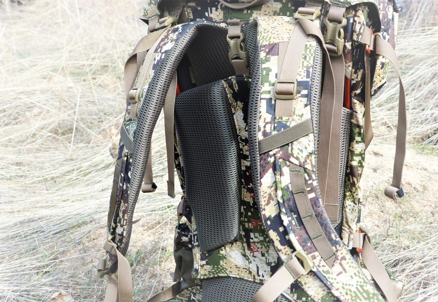 Detailed Sitka Mountain Hauler 4000 Pack Review | Field Tested ...
