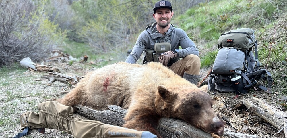 Black Ovis Clothing review