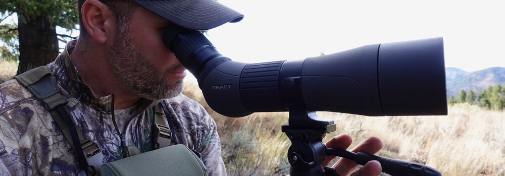 Tract Toric uhd 22-45x 65mm spotting scope