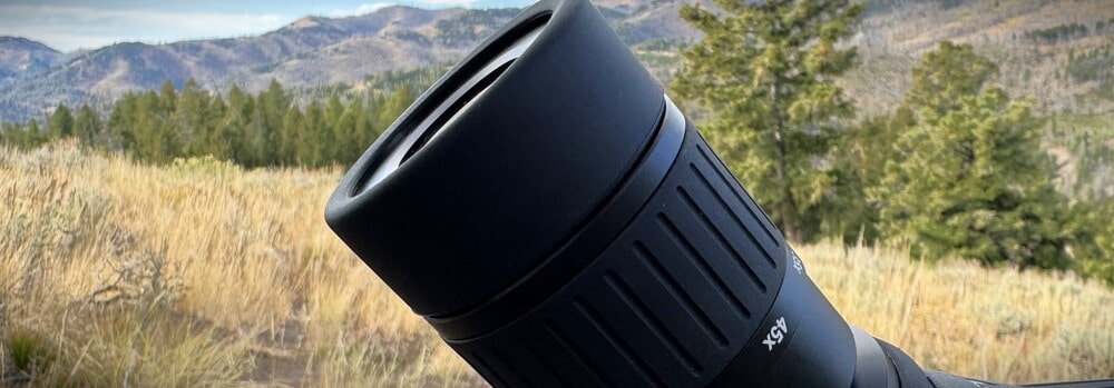 Tract Toric 65mm spotting scope